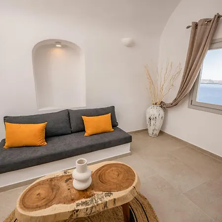 Apartment Three Domes - An Iconic Collection Oia (Santorini)